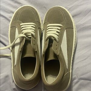 Knock off Rick Owens Beige and White Sneakers